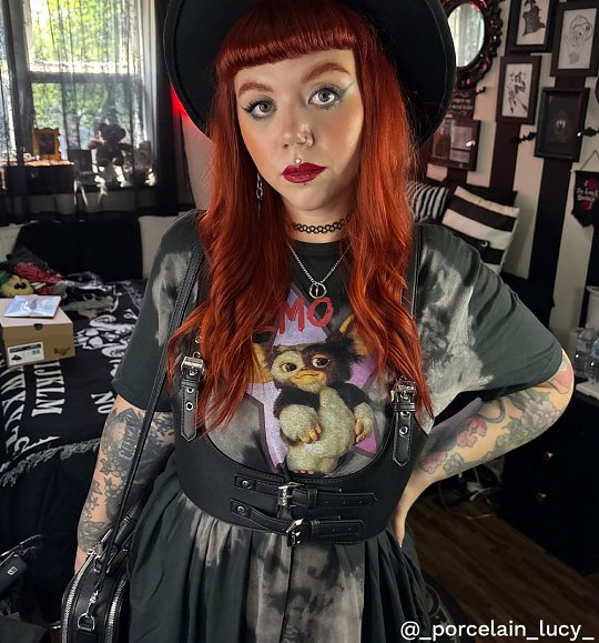 _porcelain_lucy_ _porcelain_lucy_